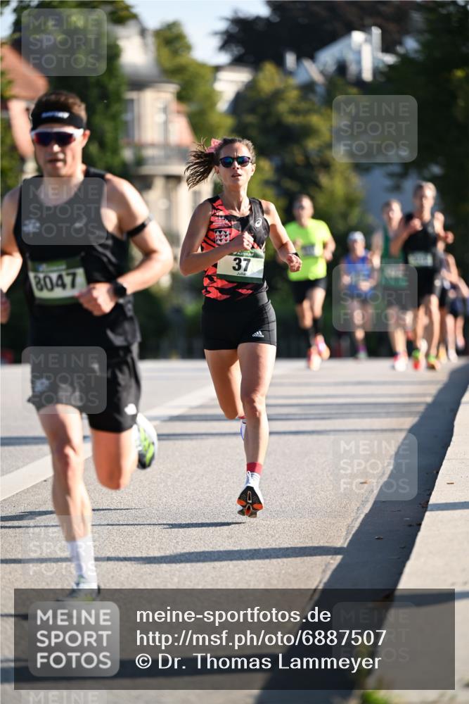 01.09.2024 - BARMER Alsterlauf Dr. Thomas Lammeyer http://msf.ph/oto/6887507 01.09.2024 09:20:35 Laufen 8047, 37 meine-sportfotos.de
