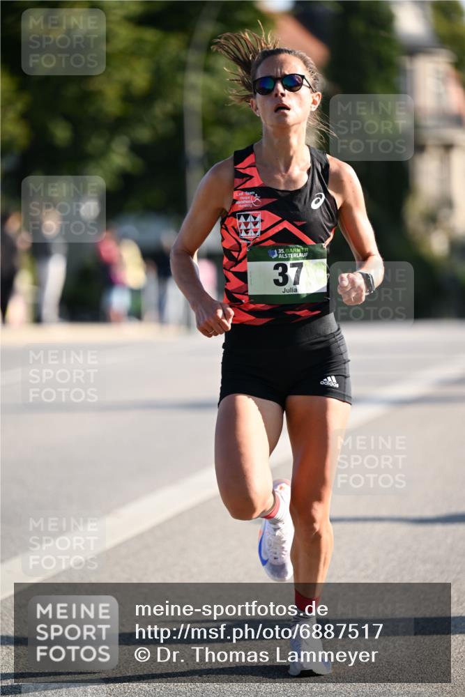01.09.2024 - BARMER Alsterlauf Dr. Thomas Lammeyer http://msf.ph/oto/6887517 01.09.2024 09:20:36 Laufen 35, 37 meine-sportfotos.de