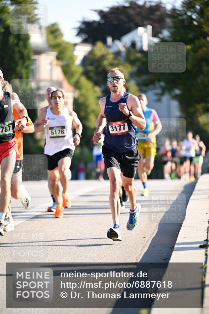 01.09.2024 - BARMER Alsterlauf Dr. Thomas Lammeyer http://msf.ph/oto/6887618 01.09.2024 09:21:00 Laufen 787, 5178, 3177 meine-sportfotos.de