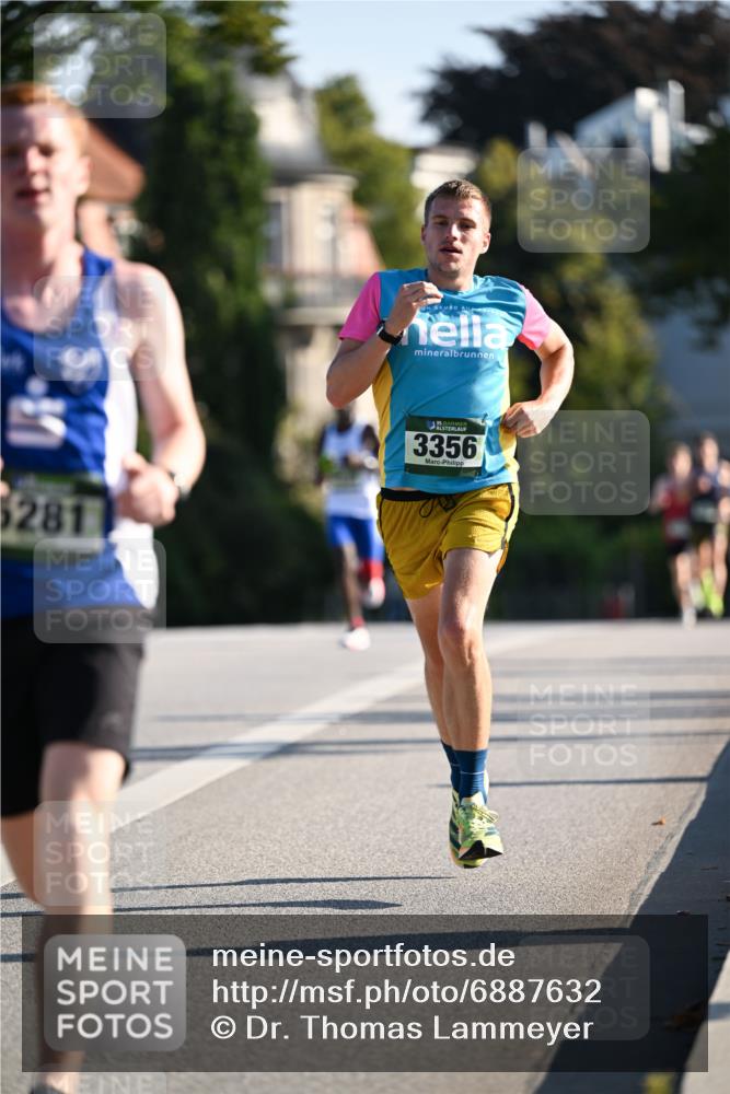 01.09.2024 - BARMER Alsterlauf Dr. Thomas Lammeyer http://msf.ph/oto/6887632 01.09.2024 09:21:03 Laufen 281, 35, 3356 meine-sportfotos.de