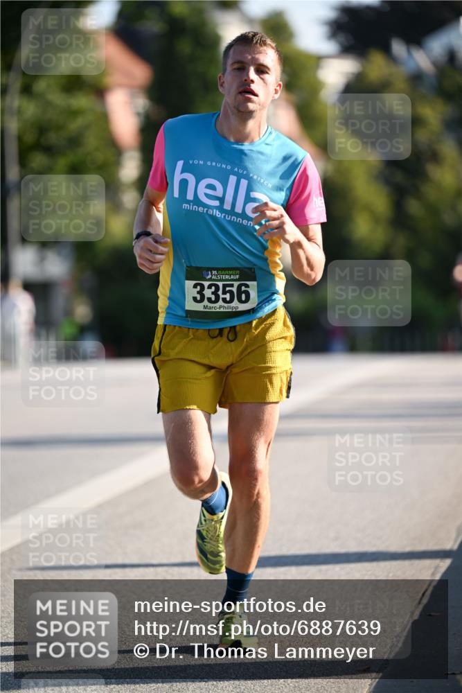 01.09.2024 - BARMER Alsterlauf Dr. Thomas Lammeyer http://msf.ph/oto/6887639 01.09.2024 09:21:04 Laufen 35, 3356 meine-sportfotos.de