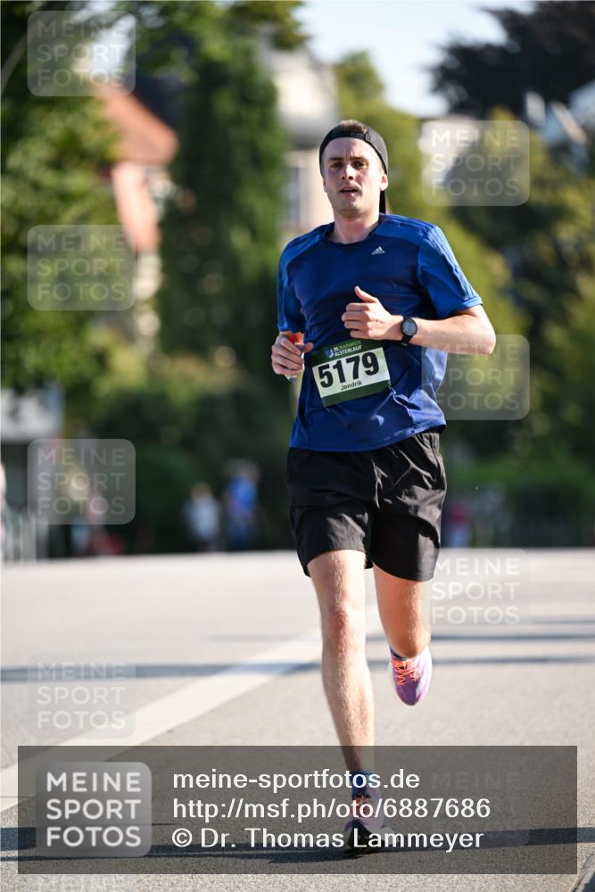 01.09.2024 - BARMER Alsterlauf Dr. Thomas Lammeyer http://msf.ph/oto/6887686 01.09.2024 09:21:17 Laufen 35, 5179 meine-sportfotos.de