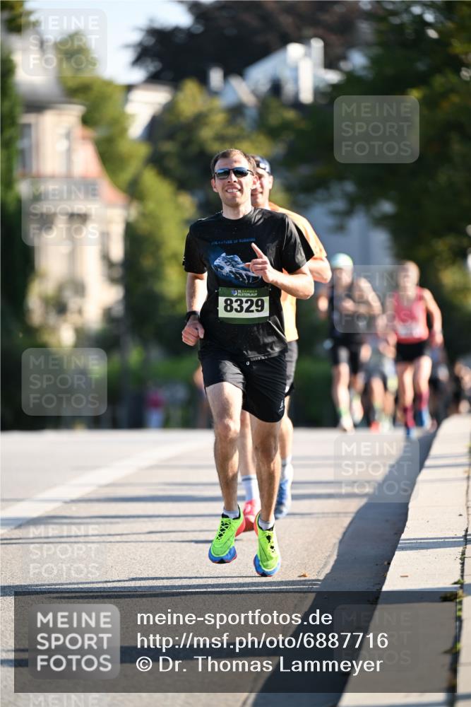 01.09.2024 - BARMER Alsterlauf Dr. Thomas Lammeyer http://msf.ph/oto/6887716 01.09.2024 09:21:26 Laufen 35, 8329 meine-sportfotos.de