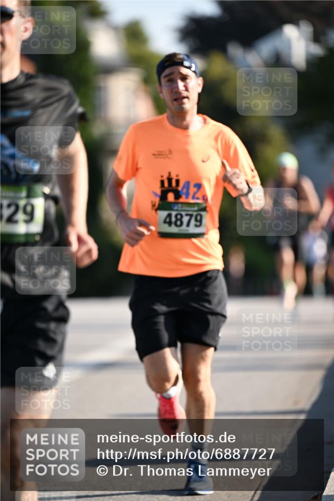 01.09.2024 - BARMER Alsterlauf Dr. Thomas Lammeyer http://msf.ph/oto/6887727 01.09.2024 09:21:28 Laufen 129, 1142, 4879 meine-sportfotos.de