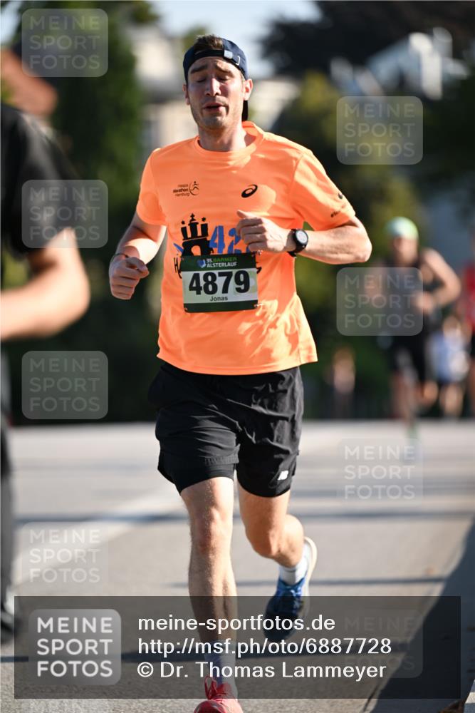 01.09.2024 - BARMER Alsterlauf Dr. Thomas Lammeyer http://msf.ph/oto/6887728 01.09.2024 09:21:28 Laufen 35, 4879 meine-sportfotos.de