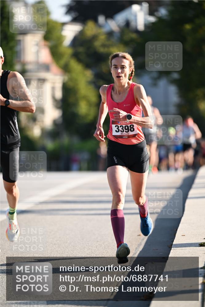 01.09.2024 - BARMER Alsterlauf Dr. Thomas Lammeyer http://msf.ph/oto/6887741 01.09.2024 09:21:31 Laufen 35, 3398 meine-sportfotos.de