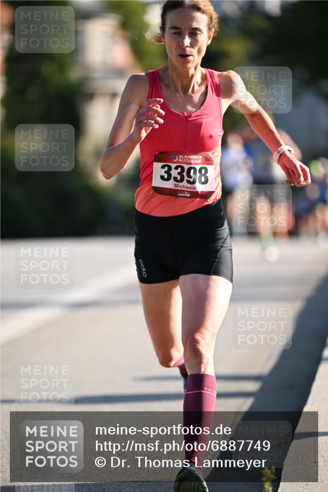 01.09.2024 - BARMER Alsterlauf Dr. Thomas Lammeyer http://msf.ph/oto/6887749 01.09.2024 09:21:32 Laufen 35, 3398 meine-sportfotos.de
