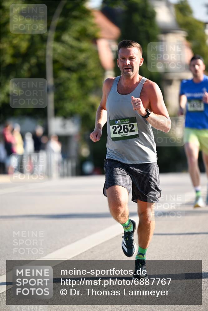01.09.2024 - BARMER Alsterlauf Dr. Thomas Lammeyer http://msf.ph/oto/6887767 01.09.2024 09:21:37 Laufen 35, 2262 meine-sportfotos.de