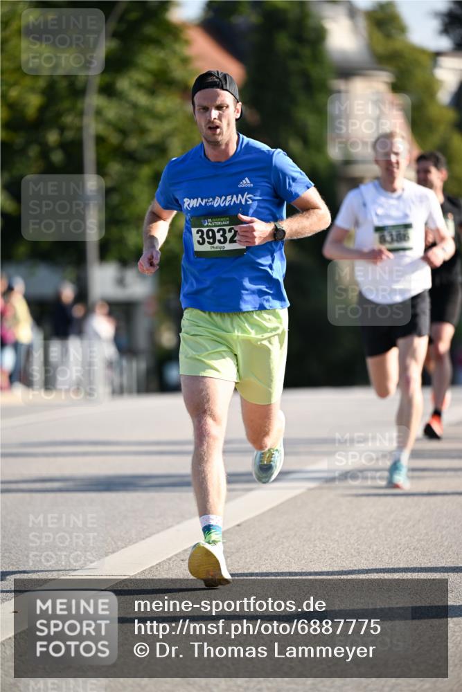 01.09.2024 - BARMER Alsterlauf Dr. Thomas Lammeyer http://msf.ph/oto/6887775 01.09.2024 09:21:39 Laufen 35, 3932, 8386 meine-sportfotos.de