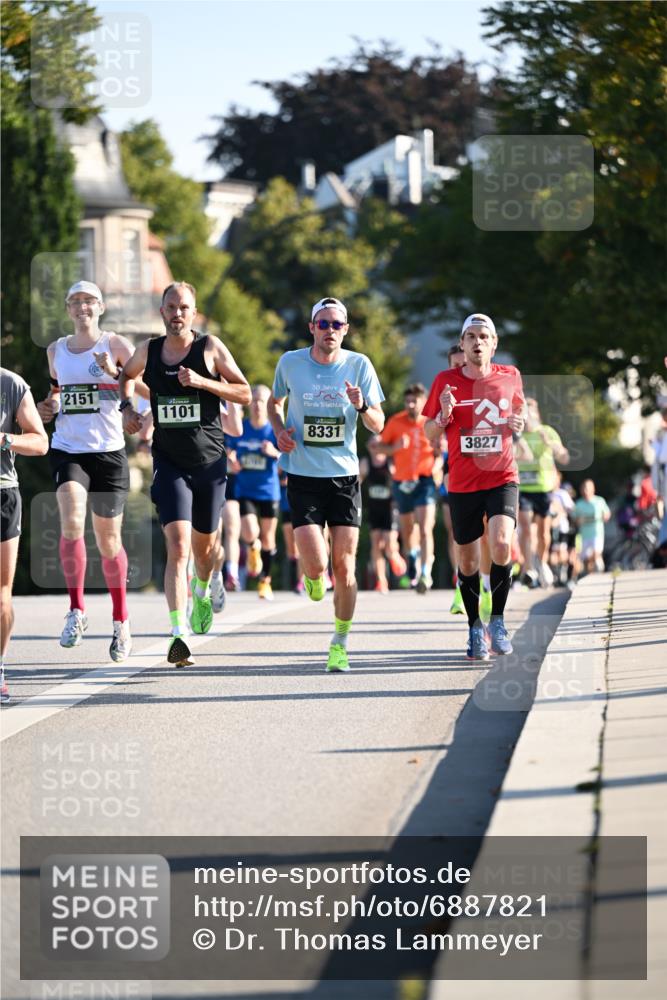 01.09.2024 - BARMER Alsterlauf Dr. Thomas Lammeyer http://msf.ph/oto/6887821 01.09.2024 09:21:49 Laufen 2151, 1101, 30, 8331, 3827 meine-sportfotos.de