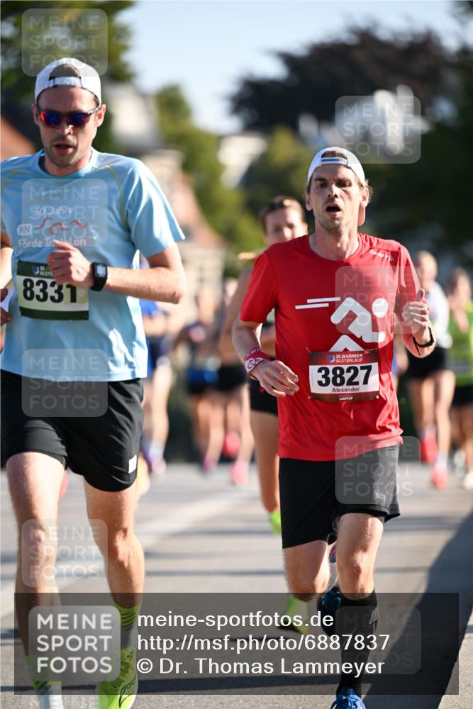 01.09.2024 - BARMER Alsterlauf Dr. Thomas Lammeyer http://msf.ph/oto/6887837 01.09.2024 09:21:52 Laufen 30, 8331, 2, 1035, 3827 meine-sportfotos.de