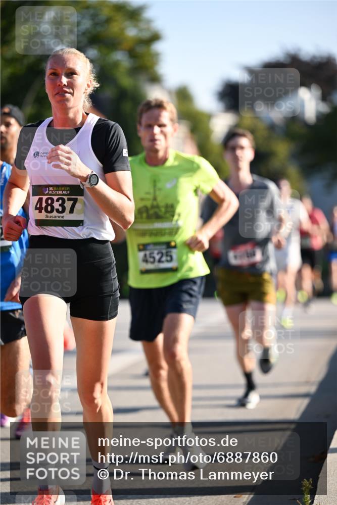01.09.2024 - BARMER Alsterlauf Dr. Thomas Lammeyer http://msf.ph/oto/6887860 01.09.2024 09:21:57 Laufen 35, 4837, 4525 meine-sportfotos.de