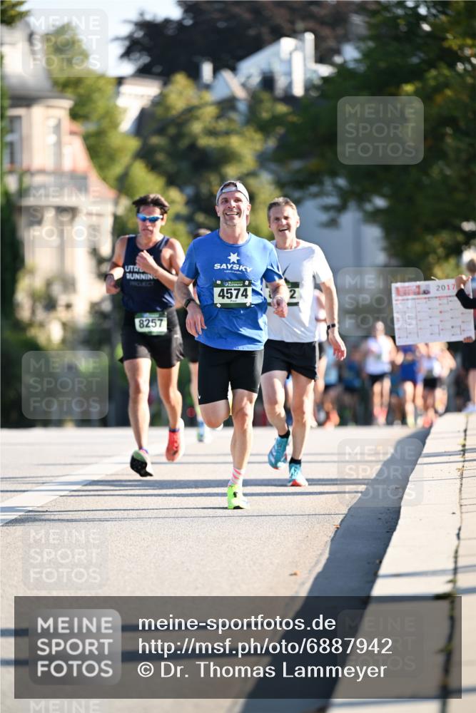 01.09.2024 - BARMER Alsterlauf Dr. Thomas Lammeyer http://msf.ph/oto/6887942 01.09.2024 09:22:13 Laufen 4574, 2, 8257, 2017, 11111, 11111 meine-sportfotos.de