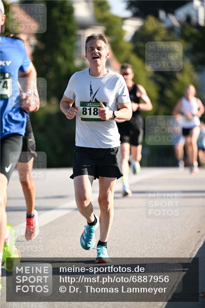 01.09.2024 - BARMER Alsterlauf Dr. Thomas Lammeyer http://msf.ph/oto/6887956 01.09.2024 09:22:15 Laufen 35, 818 meine-sportfotos.de