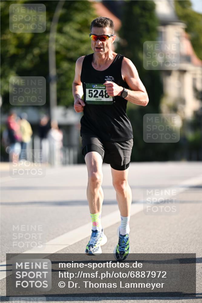 01.09.2024 - BARMER Alsterlauf Dr. Thomas Lammeyer http://msf.ph/oto/6887972 01.09.2024 09:22:18 Laufen 35, 5248 meine-sportfotos.de