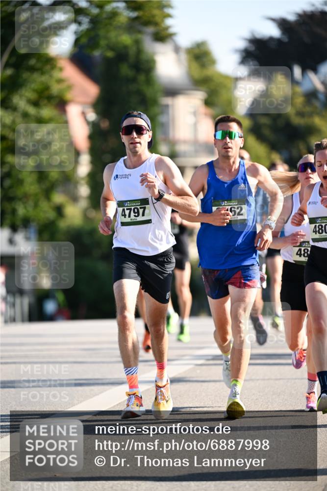 01.09.2024 - BARMER Alsterlauf Dr. Thomas Lammeyer http://msf.ph/oto/6887998 01.09.2024 09:22:26 Laufen 4797, 62, 48, 480 meine-sportfotos.de