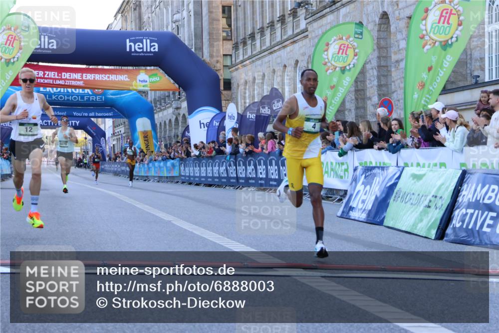 01.09.2024 - BARMER Alsterlauf Strokosch-Dieckow http://msf.ph/oto/6888003 01.09.2024 09:31:23 Ziel 4, 12, 16, 21, 8078 meine-sportfotos.de