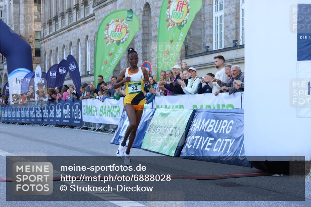 01.09.2024 - BARMER Alsterlauf Strokosch-Dieckow http://msf.ph/oto/6888028 01.09.2024 09:31:59 Ziel 22, 4793 meine-sportfotos.de