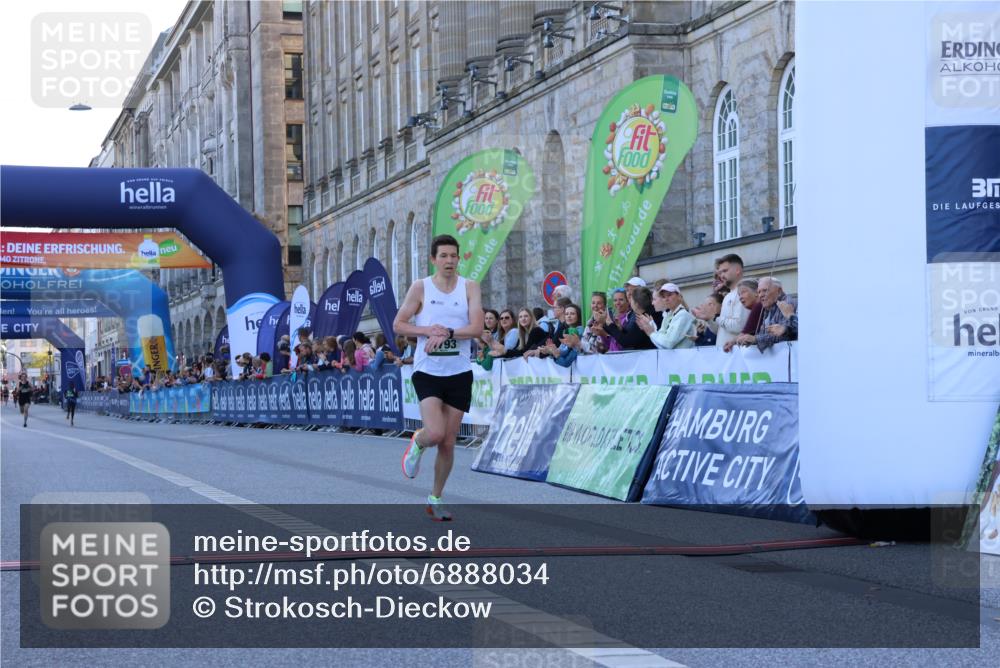 01.09.2024 - BARMER Alsterlauf Strokosch-Dieckow http://msf.ph/oto/6888034 01.09.2024 09:32:08 Ziel 31, 4793, 4976 meine-sportfotos.de