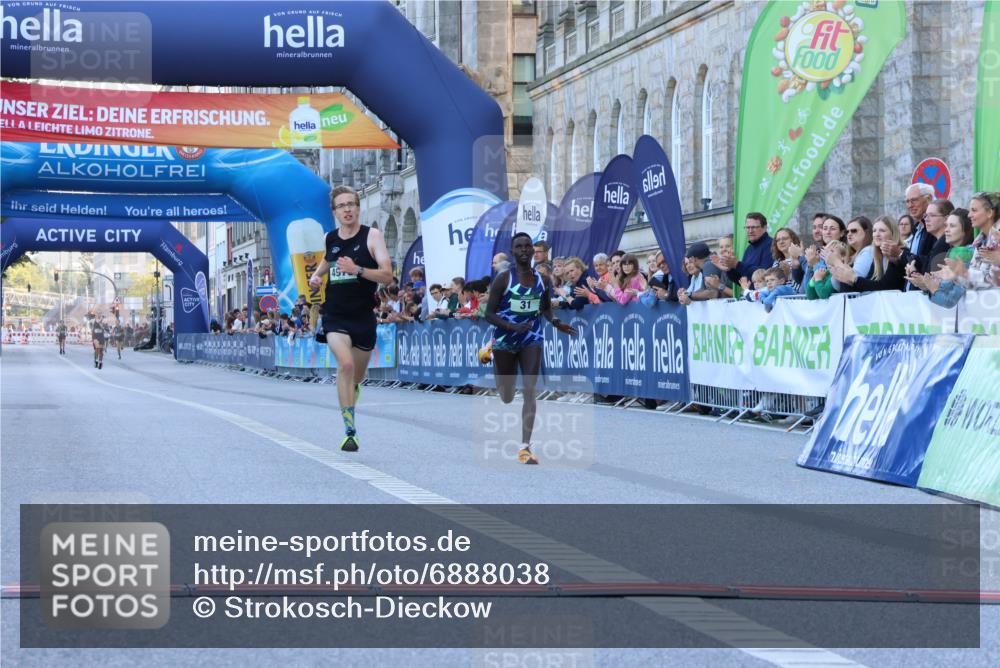 01.09.2024 - BARMER Alsterlauf Strokosch-Dieckow http://msf.ph/oto/6888038 01.09.2024 09:32:17 Ziel 31, 4976 meine-sportfotos.de