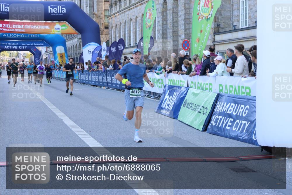 01.09.2024 - BARMER Alsterlauf Strokosch-Dieckow http://msf.ph/oto/6888065 01.09.2024 09:48:25 Ziel 2879, 2986, 3462, 4356, 4812, 4920 meine-sportfotos.de