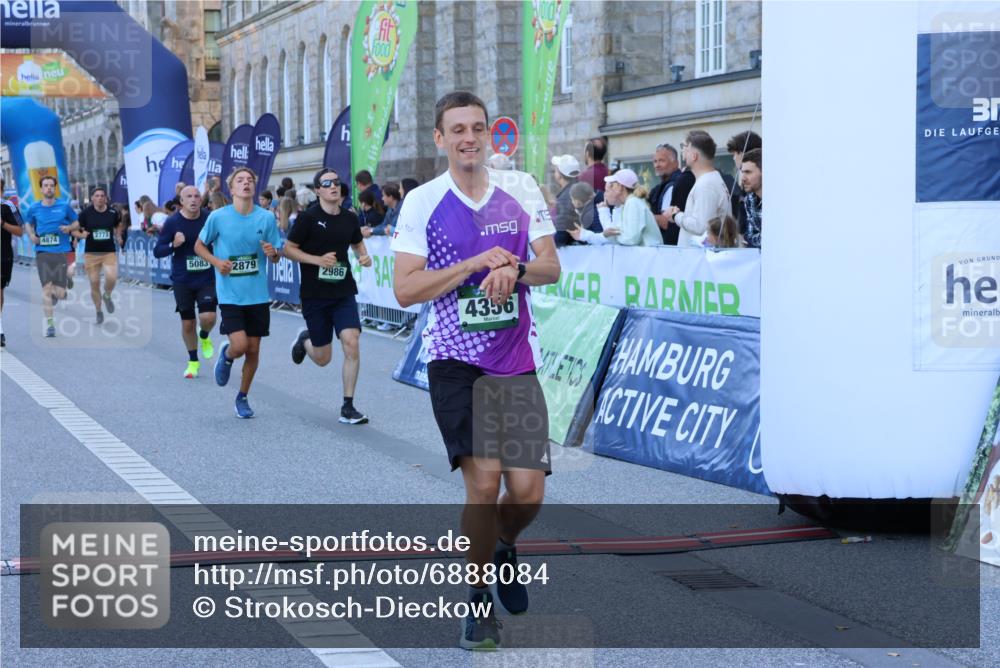 01.09.2024 - BARMER Alsterlauf Strokosch-Dieckow http://msf.ph/oto/6888084 01.09.2024 09:48:33 Ziel 2623, 2773, 2879, 2986, 3462, 4356, 4438, 4560, 4709, 4874, 4920, 5083, 5088, 5161, 5175 meine-sportfotos.de