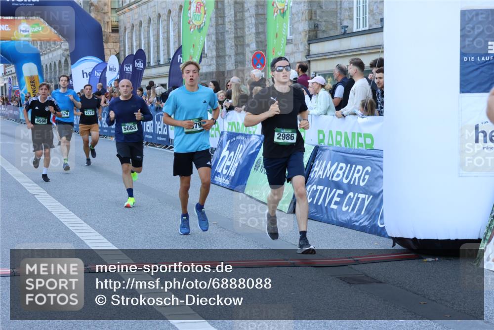 01.09.2024 - BARMER Alsterlauf Strokosch-Dieckow http://msf.ph/oto/6888088 01.09.2024 09:48:35 Ziel 2623, 2773, 2879, 2986, 3971, 4356, 4438, 4560, 4709, 4874, 5083, 5088, 5161, 5175 meine-sportfotos.de