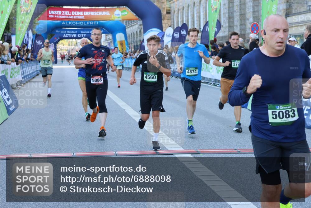 01.09.2024 - BARMER Alsterlauf Strokosch-Dieckow http://msf.ph/oto/6888098 01.09.2024 09:48:37 Ziel 2623, 2773, 2879, 2986, 3931, 3971, 4001, 4438, 4560, 4709, 4874, 5083, 5088, 5161, 5175 meine-sportfotos.de