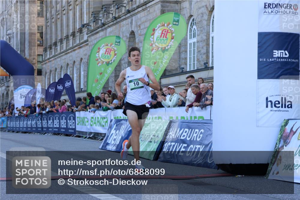 01.09.2024 - BARMER Alsterlauf Strokosch-Dieckow http://msf.ph/oto/6888099 01.09.2024 09:33:08 Ziel 10, 4373 meine-sportfotos.de