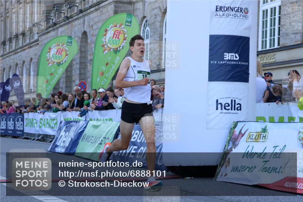 01.09.2024 - BARMER Alsterlauf Strokosch-Dieckow http://msf.ph/oto/6888101 01.09.2024 09:33:08 Ziel 10, 4373 meine-sportfotos.de