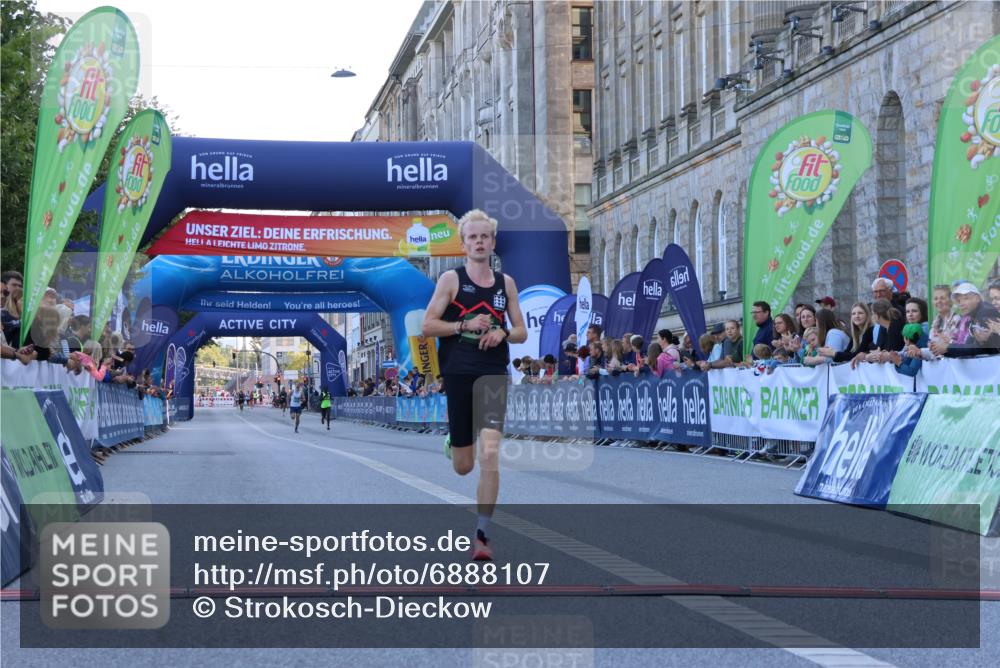 01.09.2024 - BARMER Alsterlauf Strokosch-Dieckow http://msf.ph/oto/6888107 01.09.2024 09:33:15 Ziel 4373 meine-sportfotos.de
