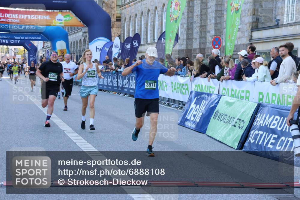01.09.2024 - BARMER Alsterlauf Strokosch-Dieckow http://msf.ph/oto/6888108 01.09.2024 09:48:45 Ziel 2623, 3198, 3322, 3560, 3583, 3787, 3931, 3971, 4001 meine-sportfotos.de