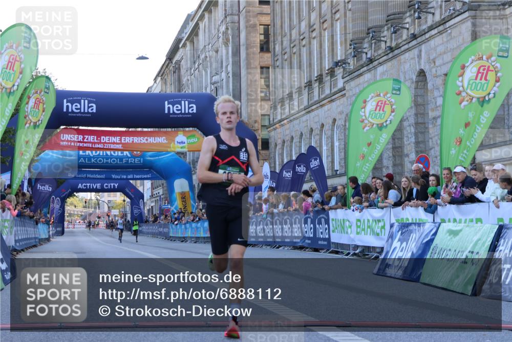 01.09.2024 - BARMER Alsterlauf Strokosch-Dieckow http://msf.ph/oto/6888112 01.09.2024 09:33:16 Ziel 4373 meine-sportfotos.de