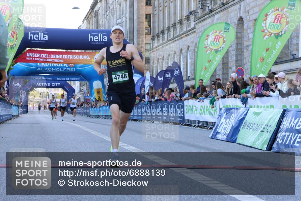 01.09.2024 - BARMER Alsterlauf Strokosch-Dieckow http://msf.ph/oto/6888139 01.09.2024 09:33:47 Ziel 3483, 4431, 4748, 4794, 4808 meine-sportfotos.de