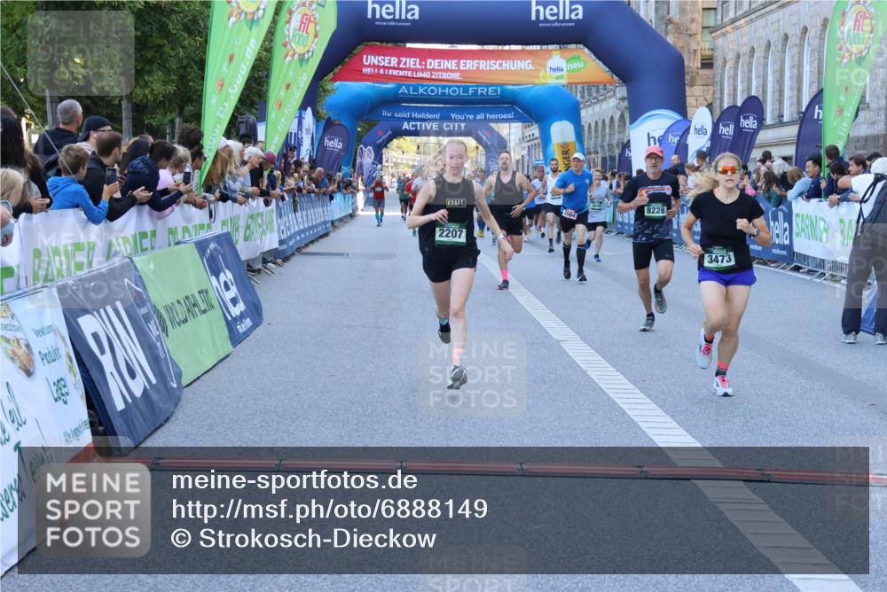 01.09.2024 - BARMER Alsterlauf Strokosch-Dieckow http://msf.ph/oto/6888149 01.09.2024 09:49:00 Ziel 2207, 2504, 2613, 3446, 3473, 3629, 3640, 4595, 4848, 4861, 5015, 5168, 8169, 8176, 8205, 8228 meine-sportfotos.de