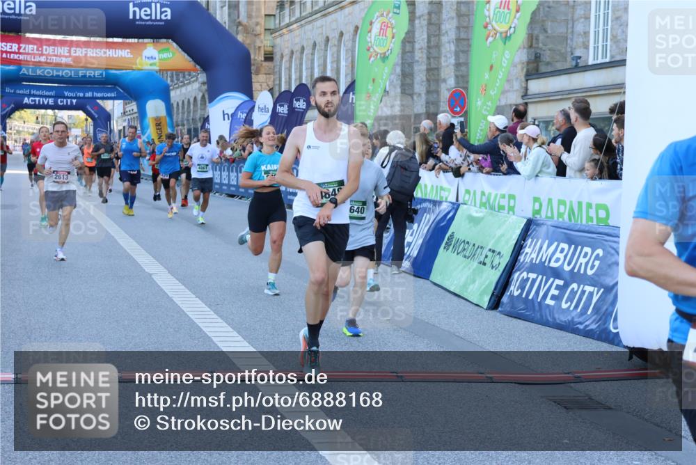 01.09.2024 - BARMER Alsterlauf Strokosch-Dieckow http://msf.ph/oto/6888168 01.09.2024 09:49:06 Ziel 2504, 2613, 3446, 3629, 3640, 3810, 4119, 4415, 4416, 4545, 4595, 4622, 4848, 4861, 4935, 5015, 8040, 8169, 8205, 8250, 8306 meine-sportfotos.de