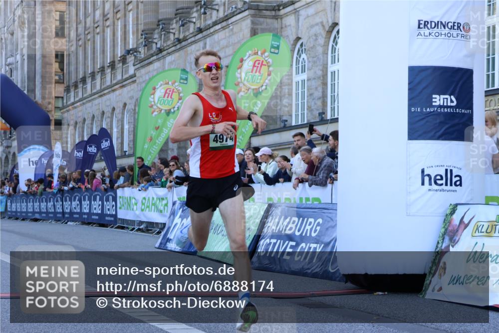 01.09.2024 - BARMER Alsterlauf Strokosch-Dieckow http://msf.ph/oto/6888174 01.09.2024 09:34:00 Ziel 3175, 3483, 4532, 4974 meine-sportfotos.de