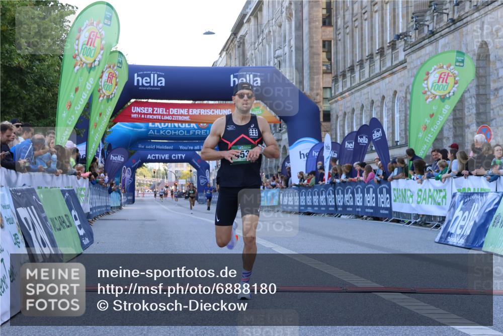 01.09.2024 - BARMER Alsterlauf Strokosch-Dieckow http://msf.ph/oto/6888180 01.09.2024 09:34:08 Ziel 23, 4532 meine-sportfotos.de