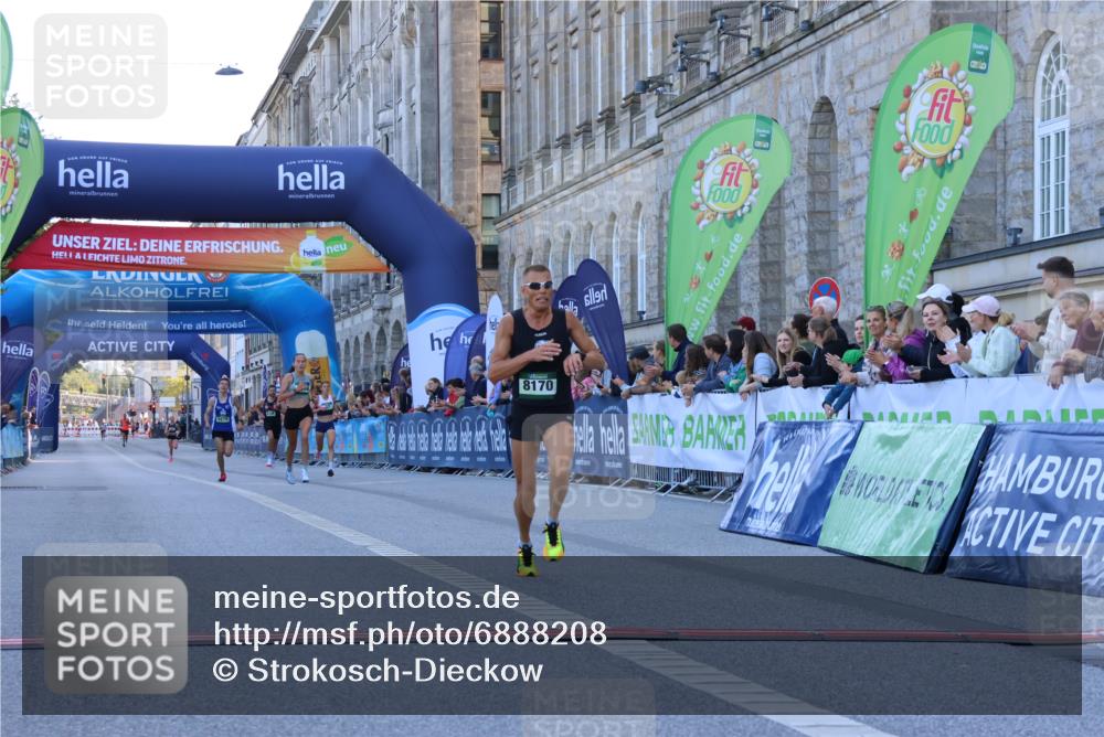 01.09.2024 - BARMER Alsterlauf Strokosch-Dieckow http://msf.ph/oto/6888208 01.09.2024 09:34:41 Ziel 27, 3608, 4146, 5275, 8170 meine-sportfotos.de