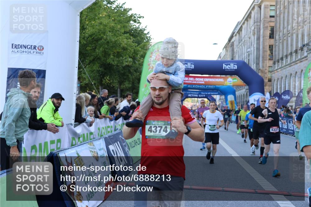 01.09.2024 - BARMER Alsterlauf Strokosch-Dieckow http://msf.ph/oto/6888213 01.09.2024 09:49:19 Ziel 2168, 2276, 2336, 2454, 2470, 2581, 3710, 3891, 4337, 4370, 4374, 4622, 5191, 8293 meine-sportfotos.de