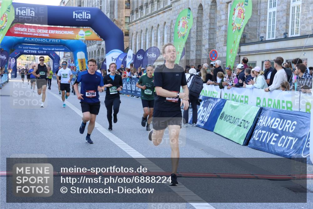 01.09.2024 - BARMER Alsterlauf Strokosch-Dieckow http://msf.ph/oto/6888224 01.09.2024 09:49:29 Ziel 2028, 2187, 2454, 2558, 2606, 4235, 4561, 4681, 4790, 4847, 5039, 5137, 8307 meine-sportfotos.de
