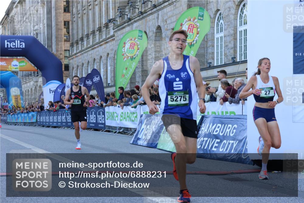 01.09.2024 - BARMER Alsterlauf Strokosch-Dieckow http://msf.ph/oto/6888231 01.09.2024 09:34:48 Ziel 27, 28, 3608, 4146, 5275 meine-sportfotos.de