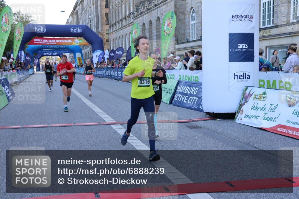 01.09.2024 - BARMER Alsterlauf Strokosch-Dieckow http://msf.ph/oto/6888239 01.09.2024 09:49:41 Ziel 2281, 3447, 3892, 4126, 4153, 4224, 4259, 4316, 4681, 8031, 8107, 8294, 8316 meine-sportfotos.de