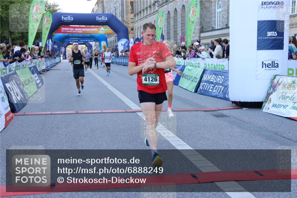 01.09.2024 - BARMER Alsterlauf Strokosch-Dieckow http://msf.ph/oto/6888249 01.09.2024 09:49:43 Ziel 2281, 2466, 3447, 3892, 4126, 4153, 4224, 4259, 4316, 4832, 8031, 8107, 8294, 8316 meine-sportfotos.de