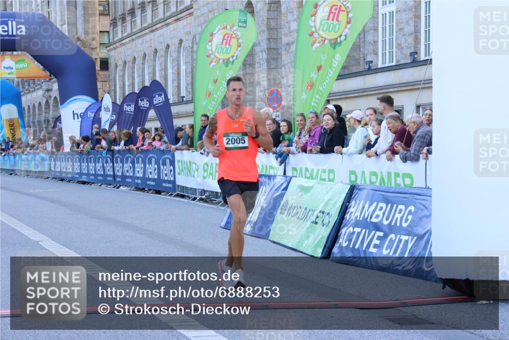 01.09.2024 - BARMER Alsterlauf Strokosch-Dieckow http://msf.ph/oto/6888253 01.09.2024 09:35:07 Ziel 2005 meine-sportfotos.de