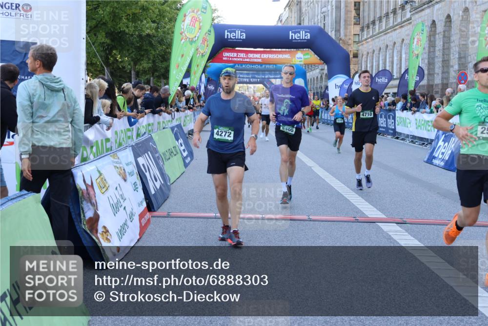 01.09.2024 - BARMER Alsterlauf Strokosch-Dieckow http://msf.ph/oto/6888303 01.09.2024 09:50:07 Ziel 2364, 2578, 2602, 2991, 3031, 3647, 4059, 4272, 4371, 4380, 4589, 4710, 5012, 5070, 5133, 5291, 5305, 8207 meine-sportfotos.de