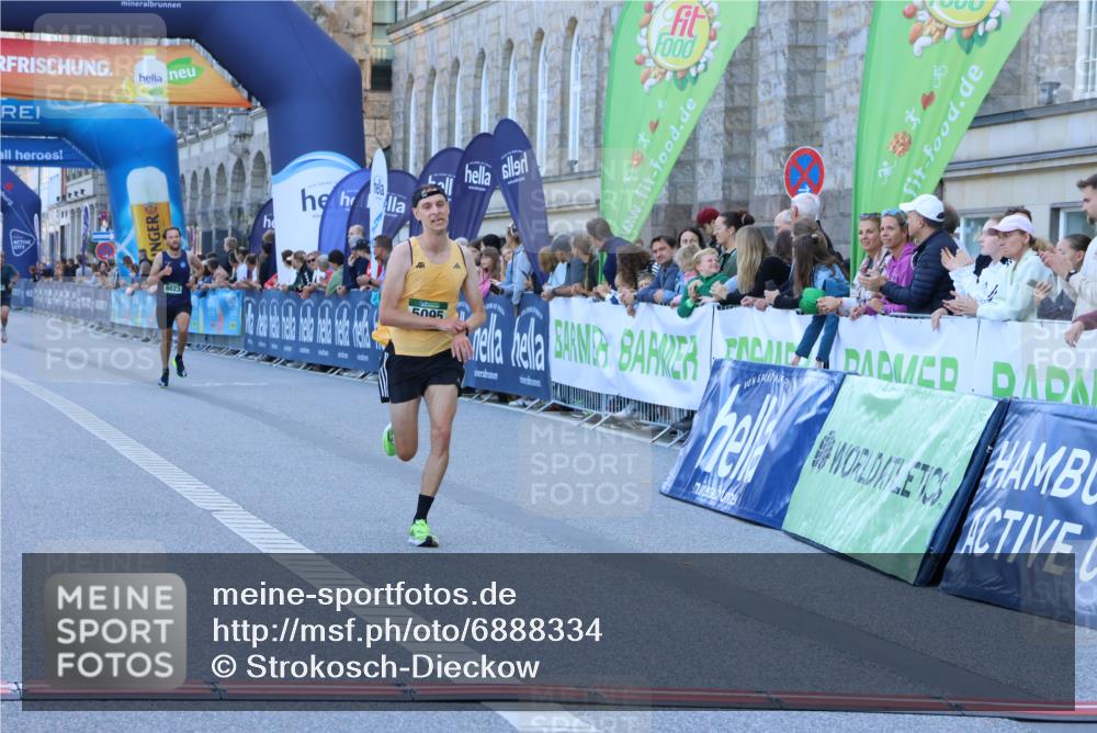 01.09.2024 - BARMER Alsterlauf Strokosch-Dieckow http://msf.ph/oto/6888334 01.09.2024 09:36:09 Ziel 5095, 8023, 8382 meine-sportfotos.de
