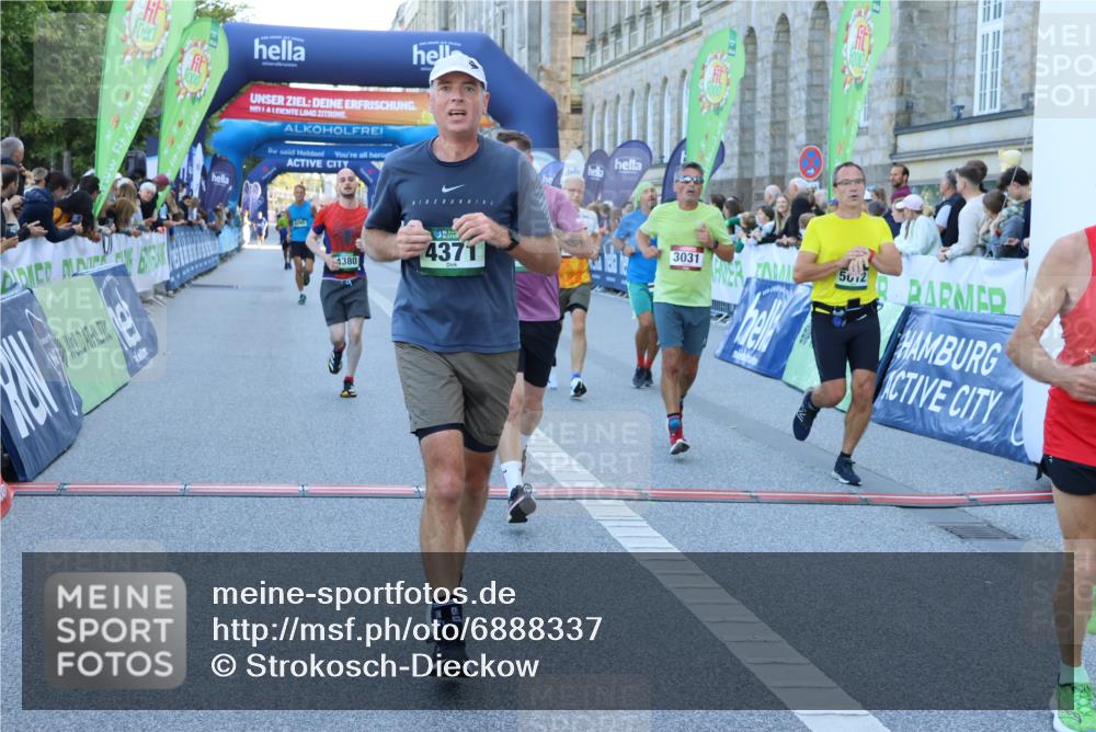 01.09.2024 - BARMER Alsterlauf Strokosch-Dieckow http://msf.ph/oto/6888337 01.09.2024 09:50:15 Ziel 2602, 2700, 2991, 3031, 3647, 4059, 4371, 4380, 4546, 4565, 4589, 4862, 5012, 5070, 5133, 5228, 5291, 8154, 8265 meine-sportfotos.de