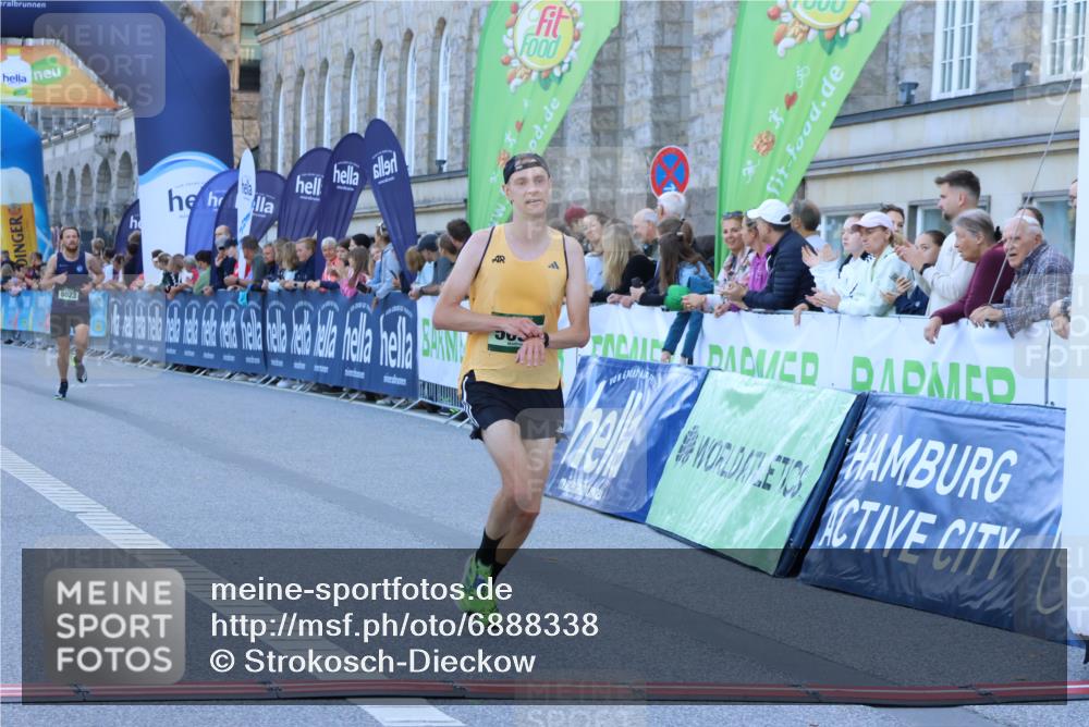 01.09.2024 - BARMER Alsterlauf Strokosch-Dieckow http://msf.ph/oto/6888338 01.09.2024 09:36:09 Ziel 5095, 8023, 8382 meine-sportfotos.de