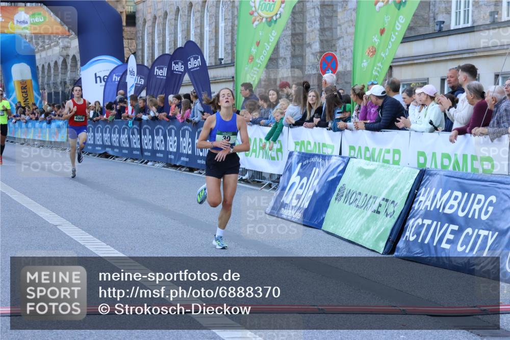 01.09.2024 - BARMER Alsterlauf Strokosch-Dieckow http://msf.ph/oto/6888370 01.09.2024 09:36:27 Ziel 30, 2483, 3729, 4455, 4886, 4900, 5011 meine-sportfotos.de